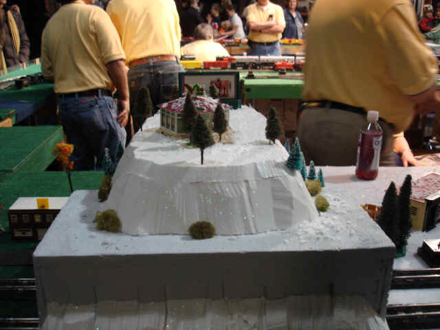 DSC04097.JPG (148474 bytes)