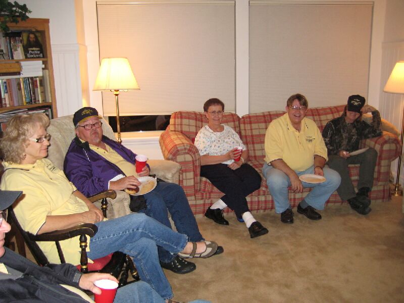 IMG_8487.jpg (76543 bytes)